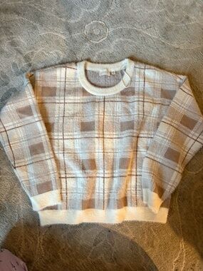 NWOT Cyrus Plaid Sweater